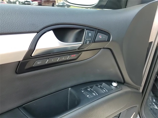 2012 Audi Q7 3.0T S Line Image 23 of 29
