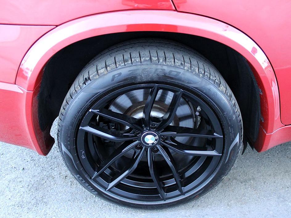 Vehicle image 19 of 28