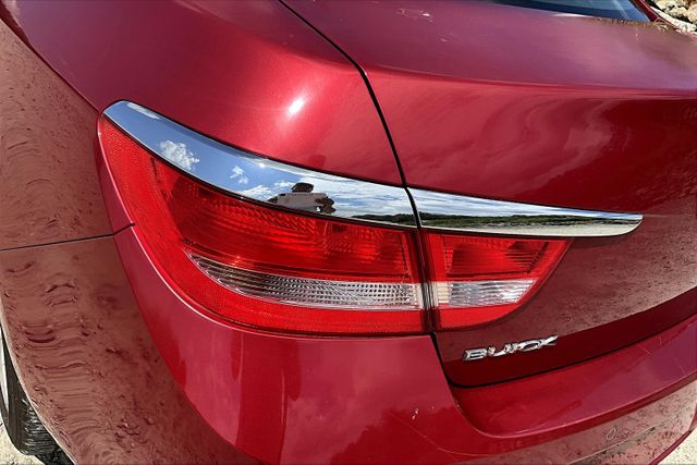 Vehicle image 29 of 31