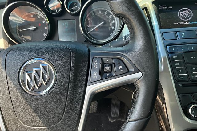 Vehicle image 25 of 31