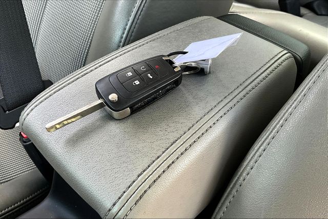 Vehicle image 23 of 31