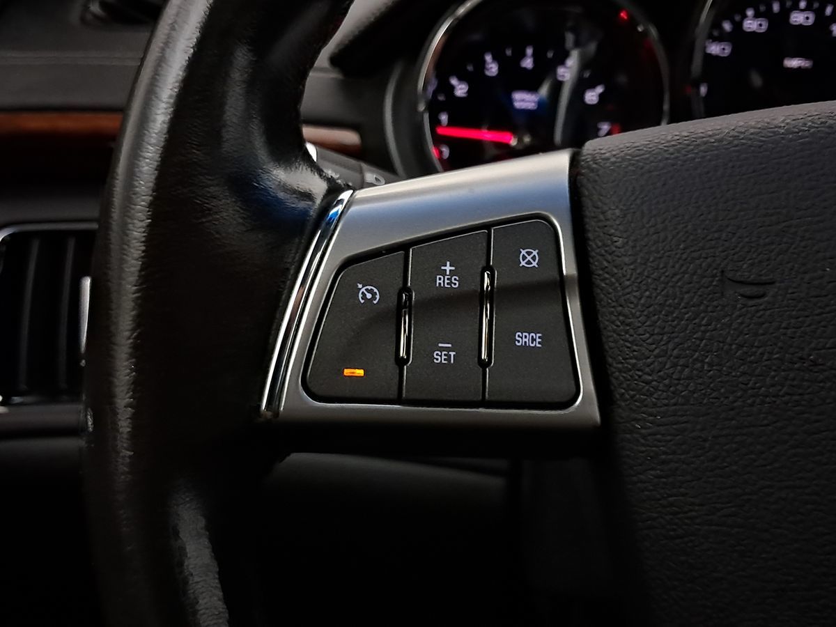 Vehicle image 13 of 31