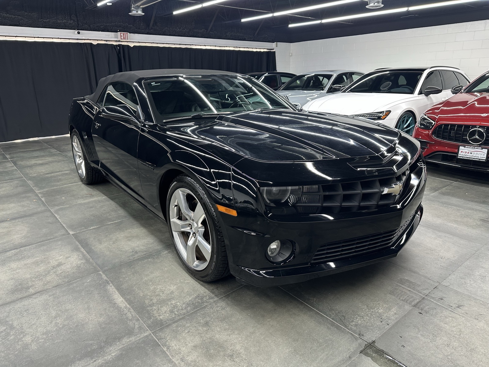 Vehicle image 4 of 26