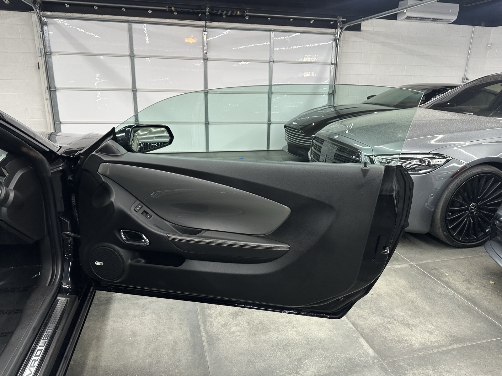 Vehicle image 25 of 26
