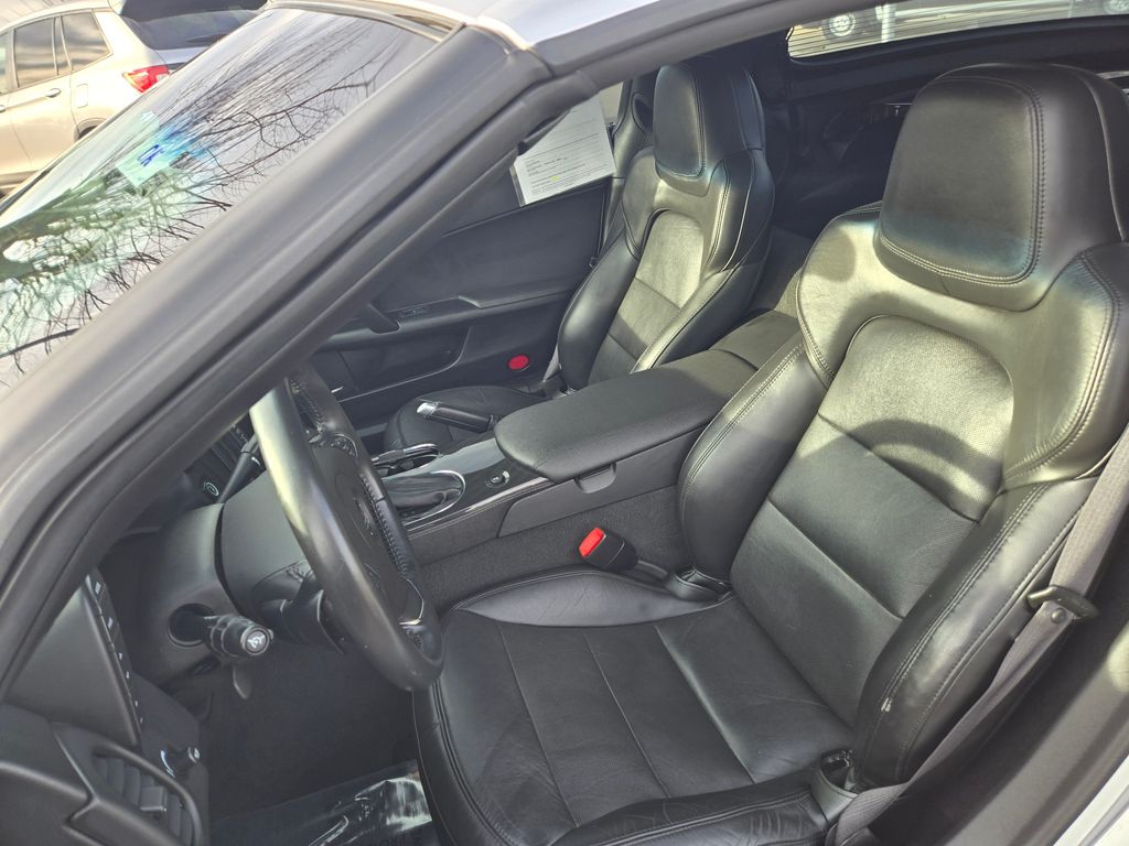 2012 Chevrolet Corvette 3LT Image 16 of 30