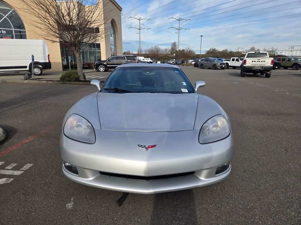 2012 Chevrolet Corvette 3LT Image 2 of 30