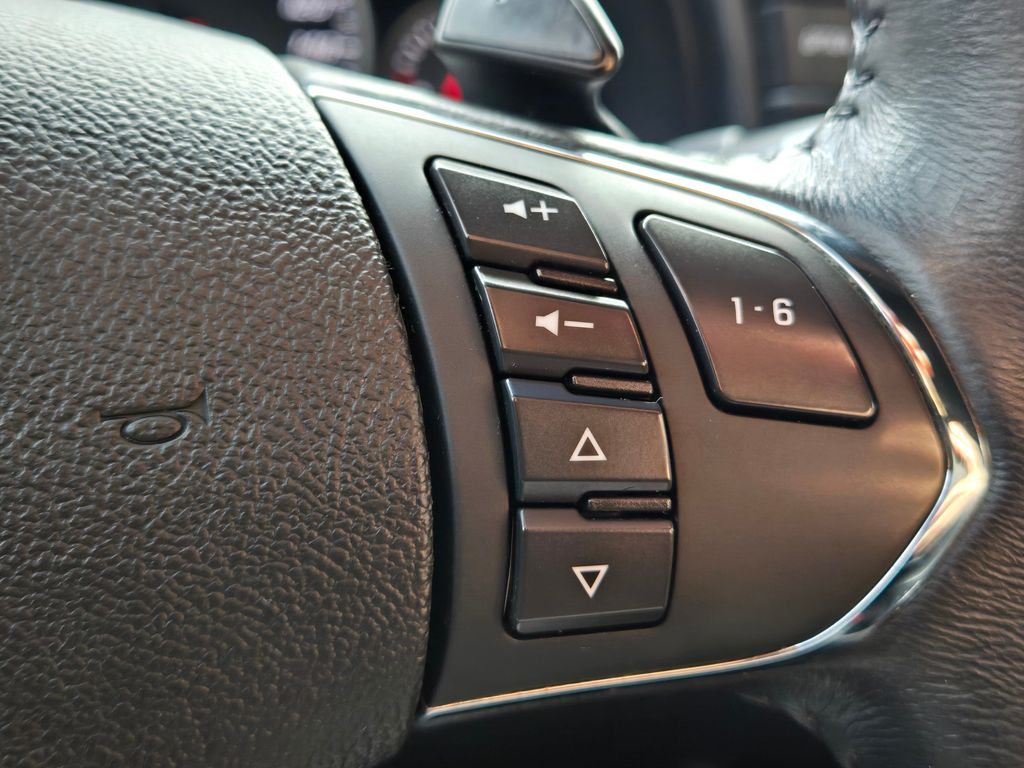 2012 Chevrolet Corvette 3LT Image 24 of 30