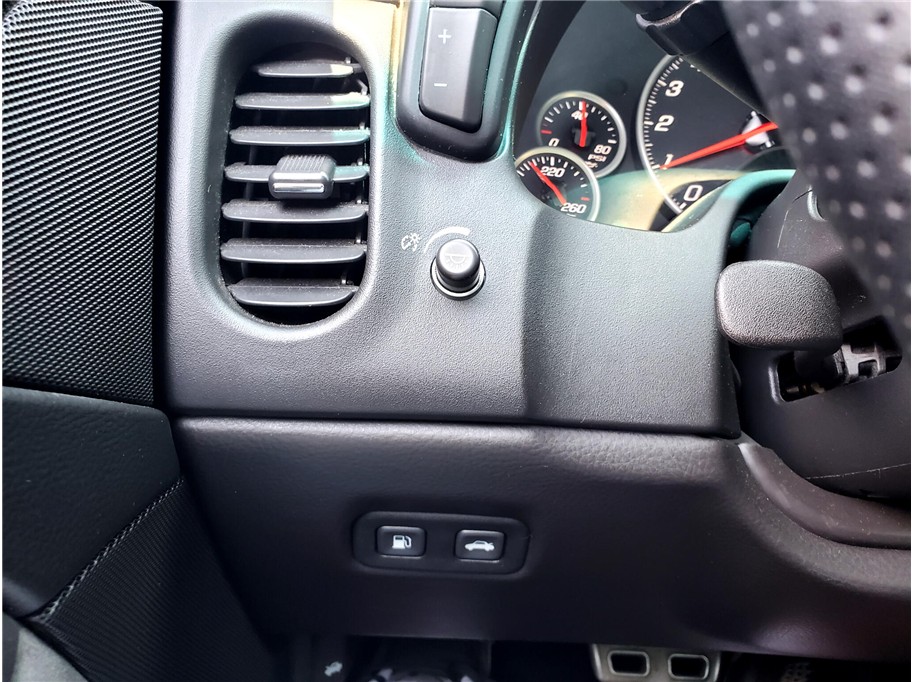 Vehicle image 29 of 60
