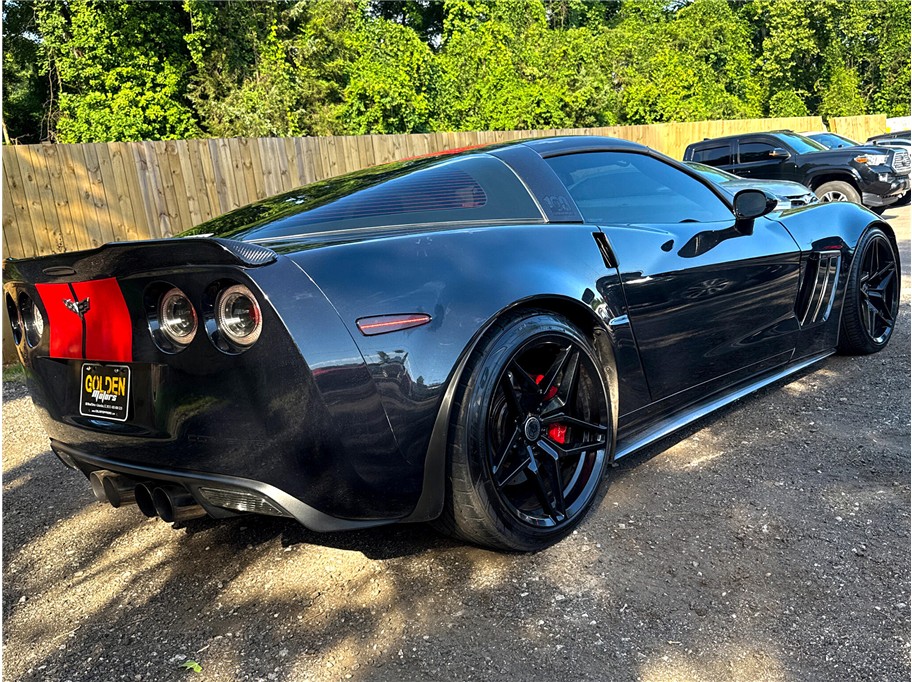Vehicle image 6 of 60