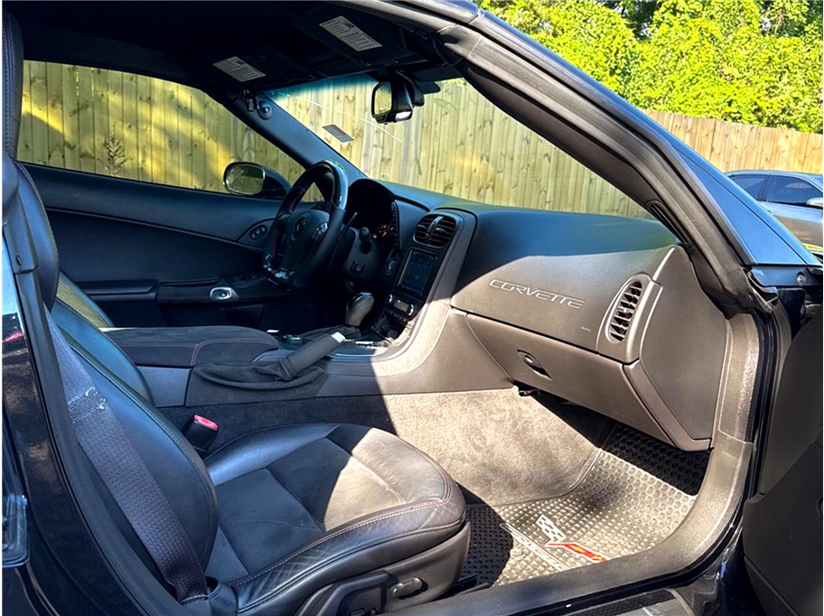 Vehicle image 51 of 60