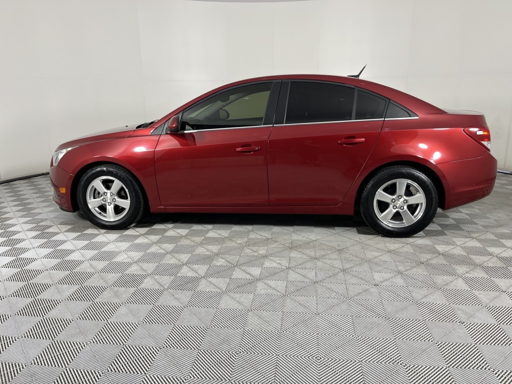 2012 Chevrolet Cruze LT 1LT Image 6 of 30
