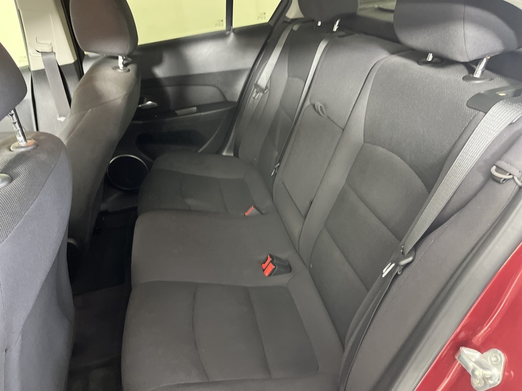 2012 Chevrolet Cruze LT 1LT Image 13 of 30