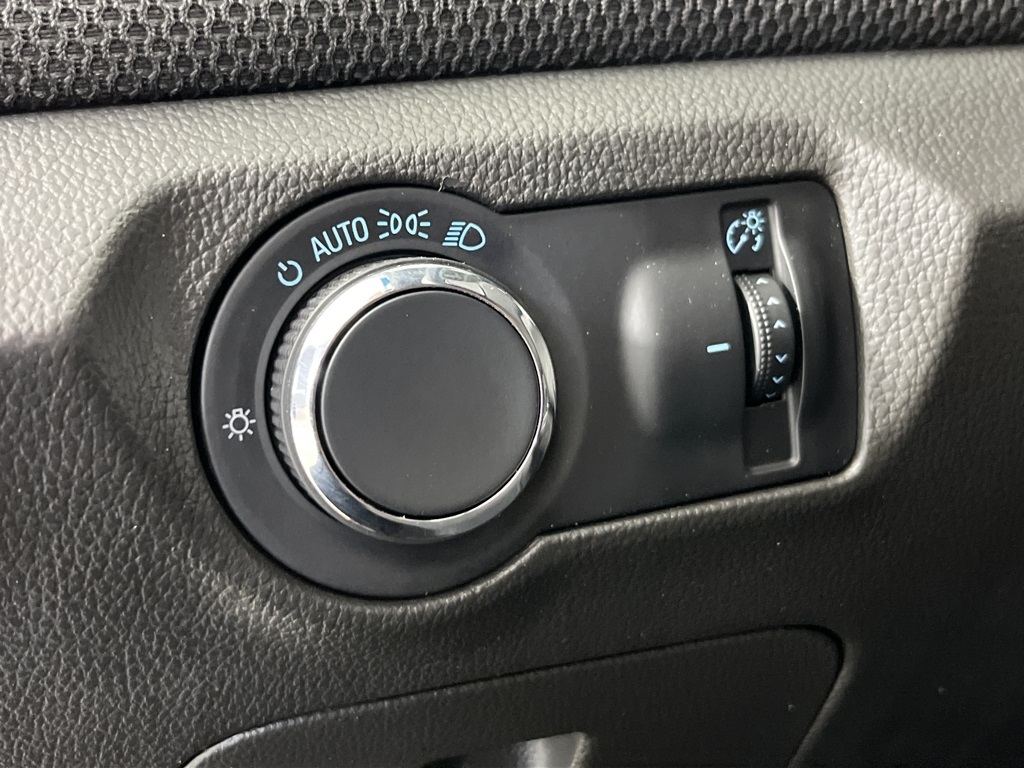 2012 Chevrolet Cruze LT 1LT Image 20 of 30