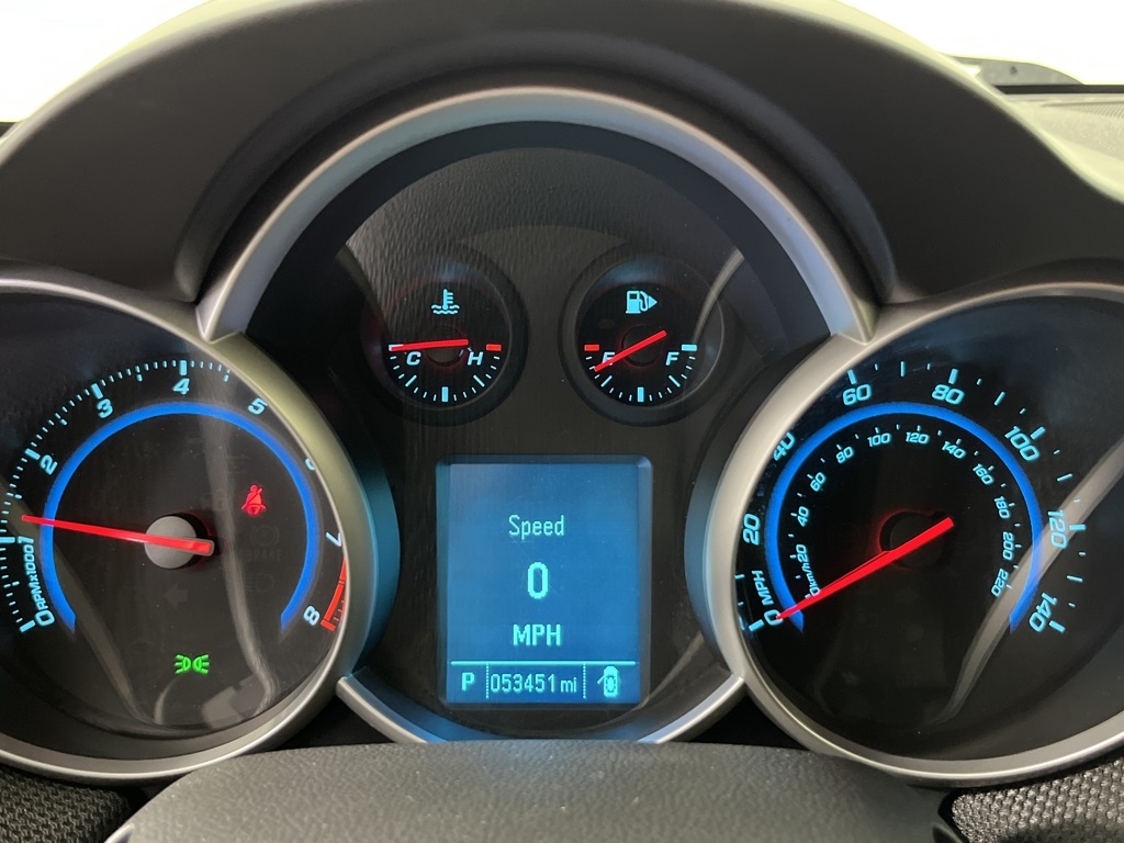 2012 Chevrolet Cruze LT 1LT Image 16 of 30