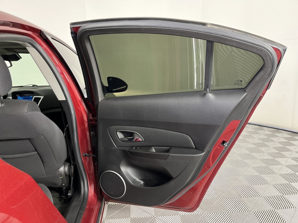 2012 Chevrolet Cruze LT 1LT Image 30 of 30