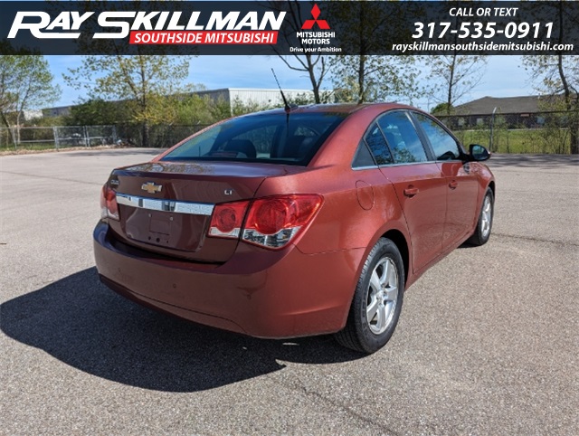 2012 Chevrolet Cruze LT 1LT Image 4 of 24