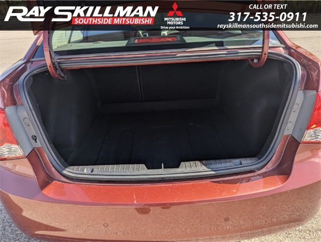 2012 Chevrolet Cruze LT 1LT Image 9 of 24