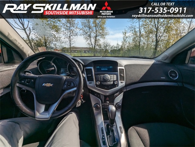 2012 Chevrolet Cruze LT 1LT Image 21 of 24