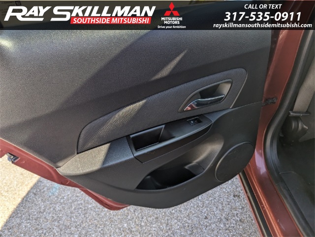 2012 Chevrolet Cruze LT 1LT Image 11 of 24