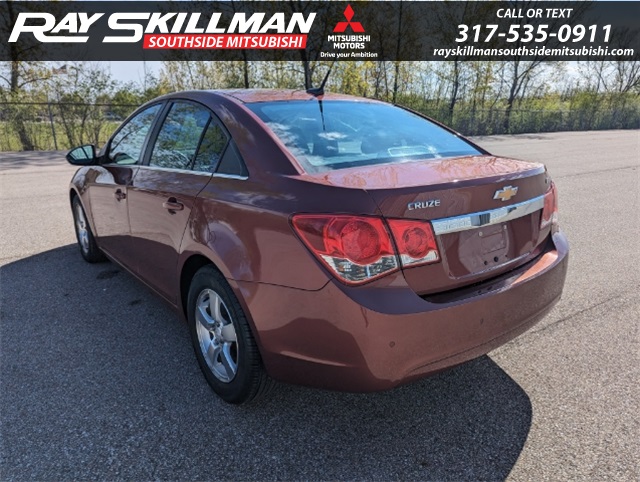 2012 Chevrolet Cruze LT 1LT Image 6 of 24
