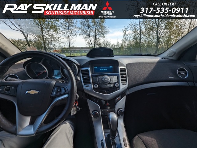 2012 Chevrolet Cruze LT 1LT Image 22 of 24