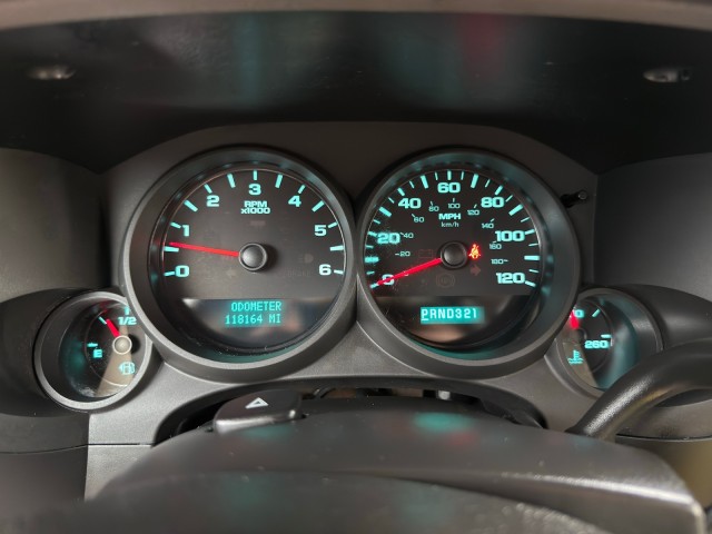 Vehicle image 25 of 37