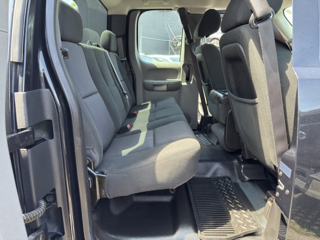Vehicle image 14 of 37