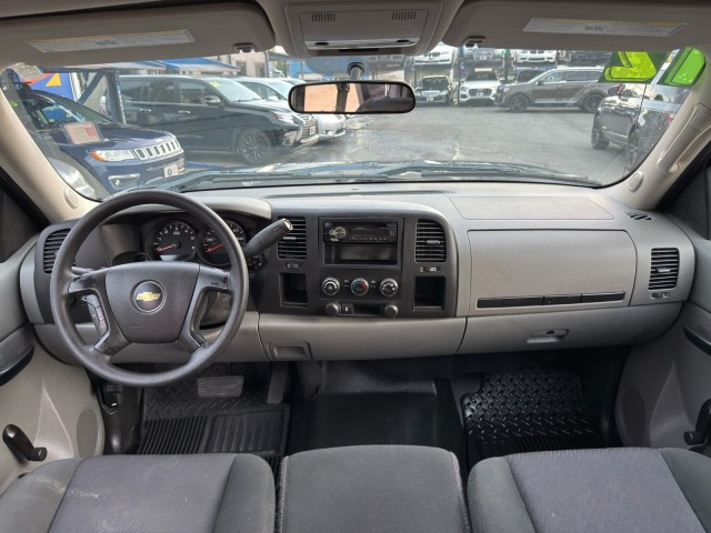 Vehicle image 18 of 37
