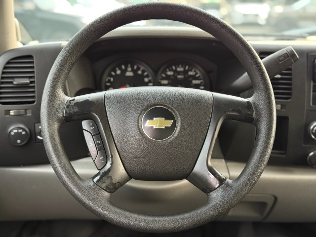 Vehicle image 24 of 37