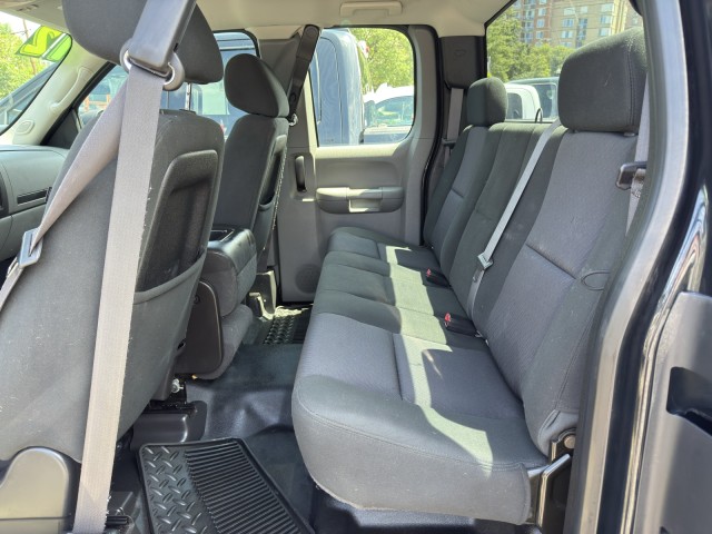 Vehicle image 12 of 37
