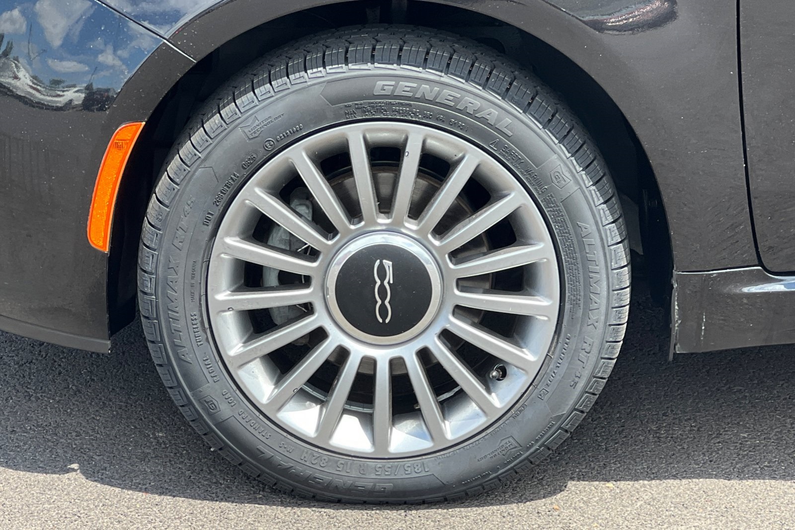 Vehicle image 9 of 26