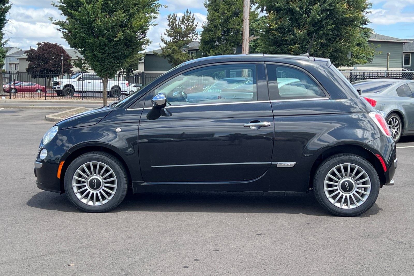 Vehicle image 8 of 26