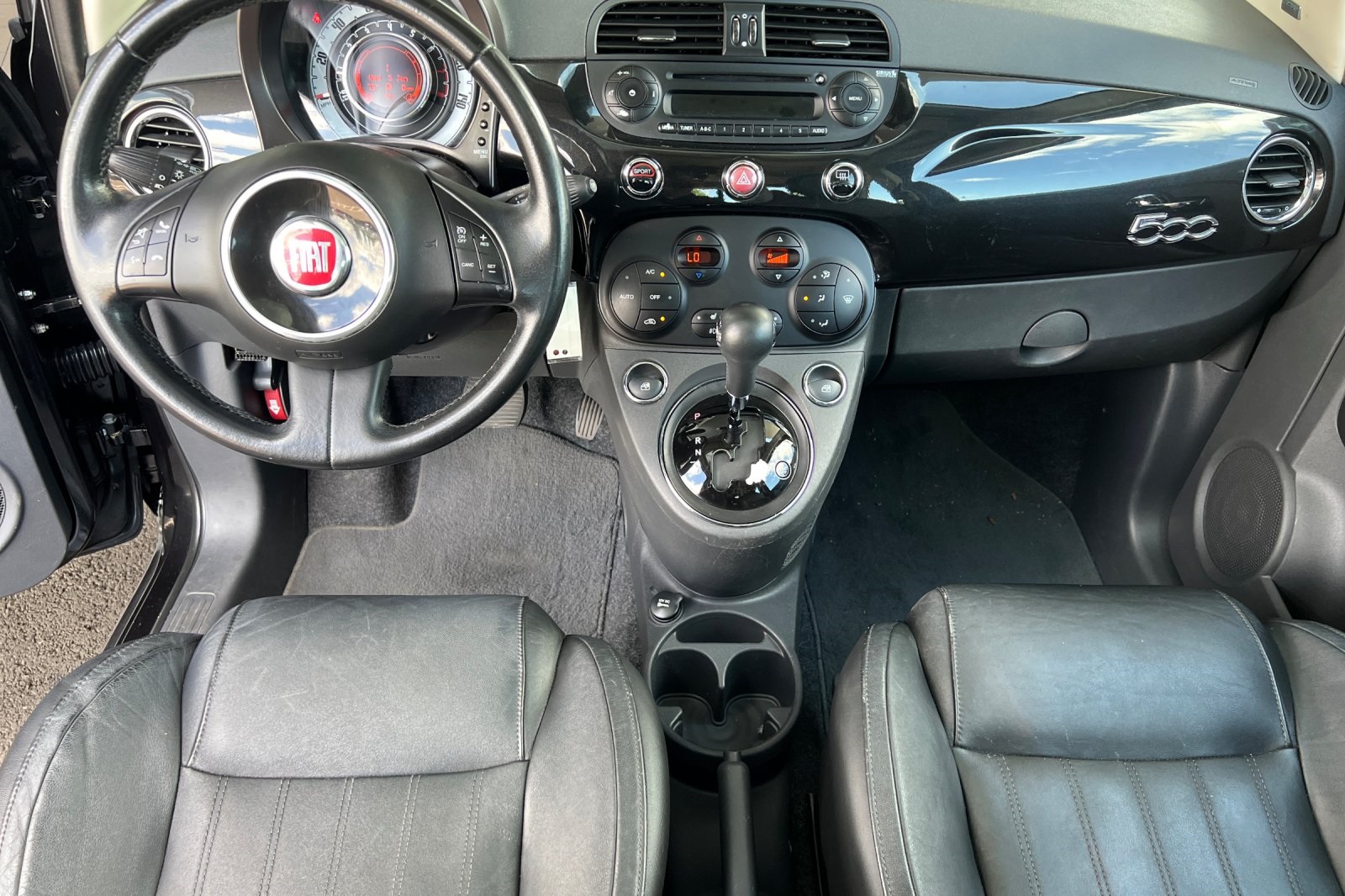 Vehicle image 15 of 26