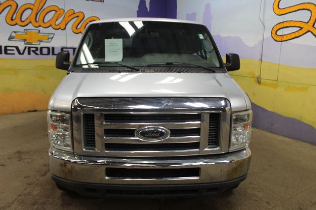 2012 Ford Econoline XLT Image 2 of 19