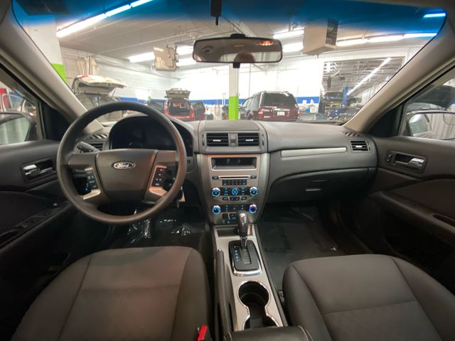 2012 Ford Fusion SE Image 18 of 26