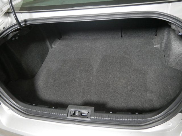 2012 Ford Fusion SE Image 10 of 33