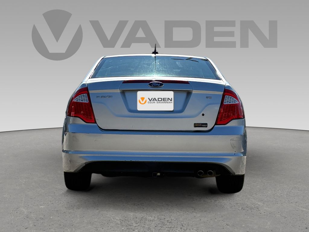 2012 Ford Fusion SE Image 6 of 25