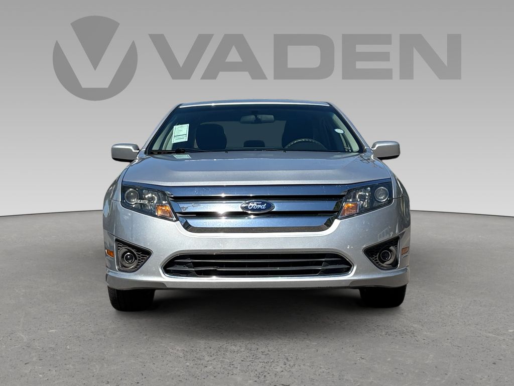 2012 Ford Fusion SE Image 2 of 25