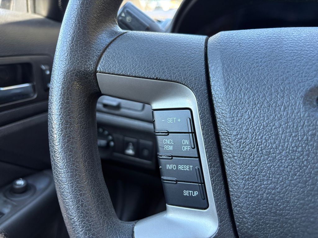 2012 Ford Fusion SE Image 20 of 25