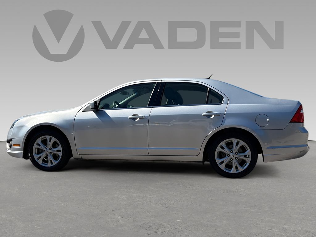 2012 Ford Fusion SE Image 8 of 25