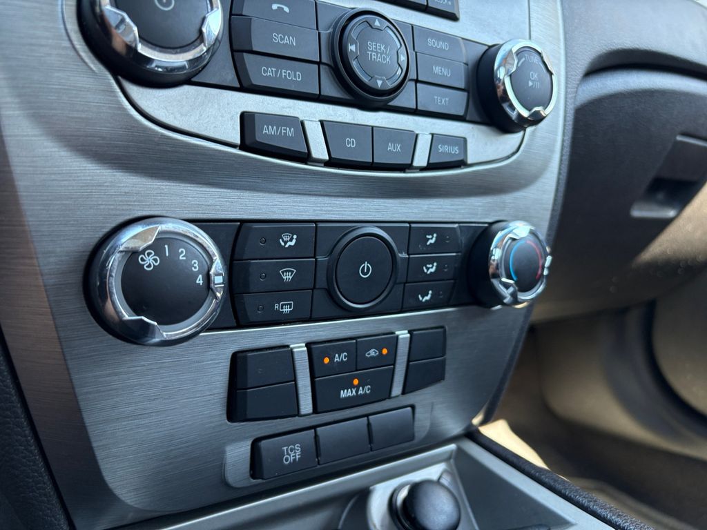 2012 Ford Fusion SE Image 24 of 25