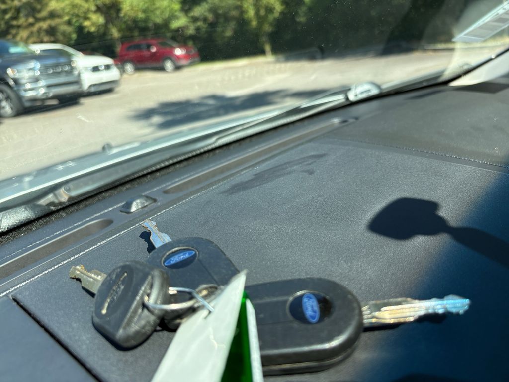 2012 Ford Fusion SE Image 19 of 25