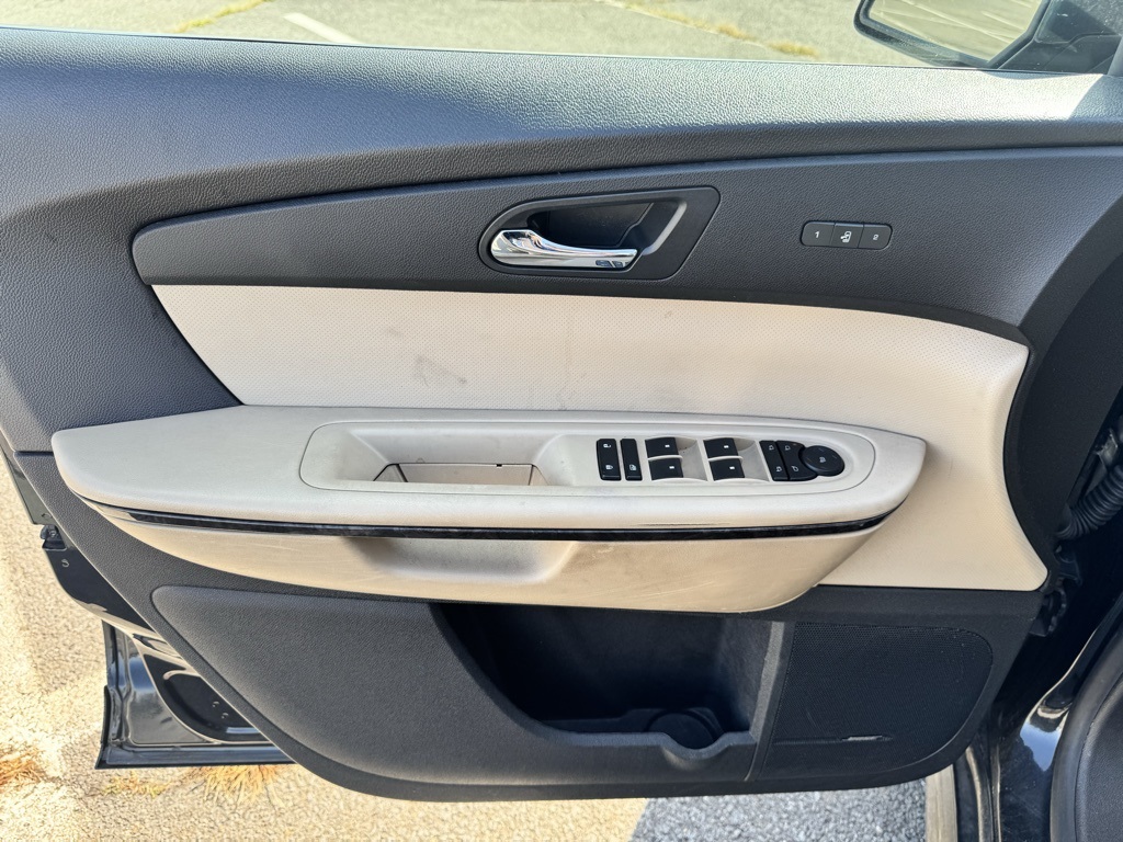 2012 GMC Acadia Denali Image 26 of 29