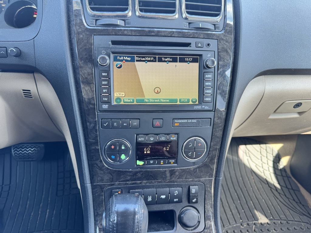 2012 GMC Acadia Denali Image 24 of 29