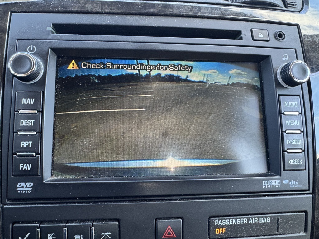 2012 GMC Acadia Denali Image 23 of 29