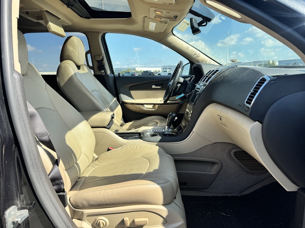 2012 GMC Acadia Denali Image 16 of 29
