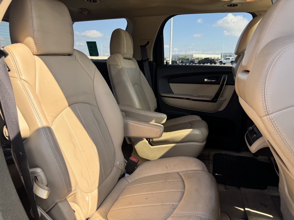 2012 GMC Acadia Denali Image 9 of 29