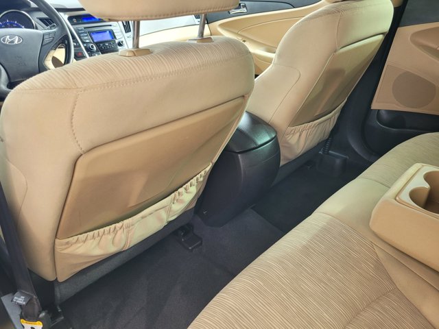 2012 Hyundai Sonata GLS Image 8 of 29