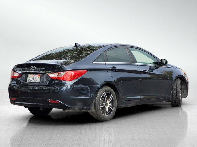 2012 Hyundai Sonata GLS Image 4 of 29