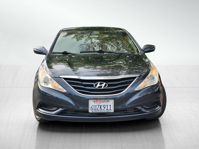 2012 Hyundai Sonata GLS Image 2 of 29